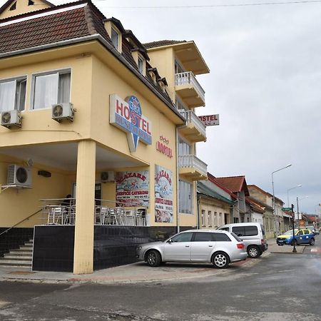 Casa Simescu I Hostel Caransebeş Exterior foto